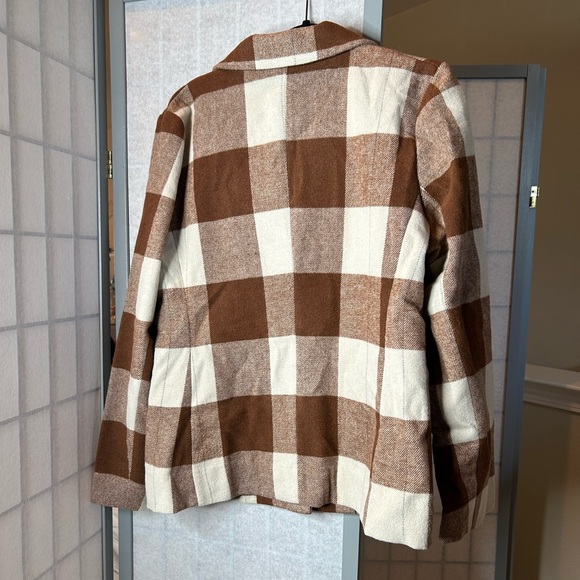 Splendid white and brown checked coat - Picture 5 of 6